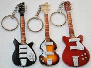 Gantungan Kunci Gitar the beatles set