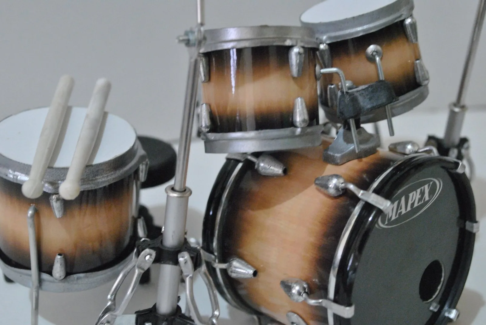 Miniatur Drum Set Eksklusif Kwalitas Ekspor - Gambar 10