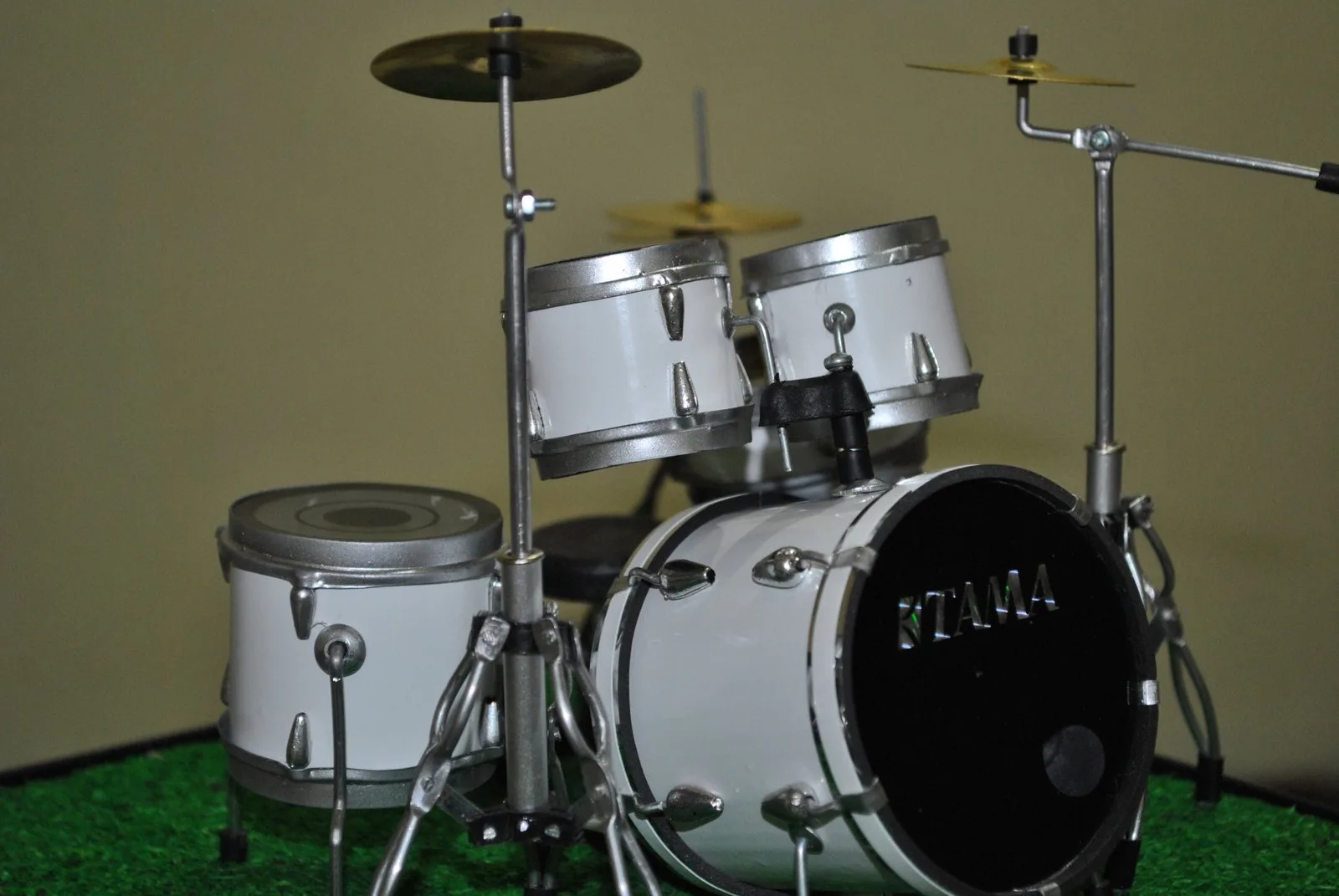 Miniatur Drum Set Eksklusif Kwalitas Ekspor - Gambar 9