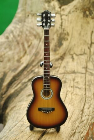 Miniatur gitar akustik klasik - Gambar 3