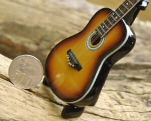 Miniatur gitar akustik klasik - Gambar 5