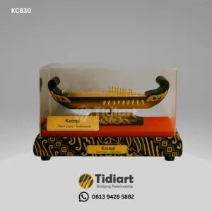 Miniatur Kecapi Eksklusif Dari Tidiart