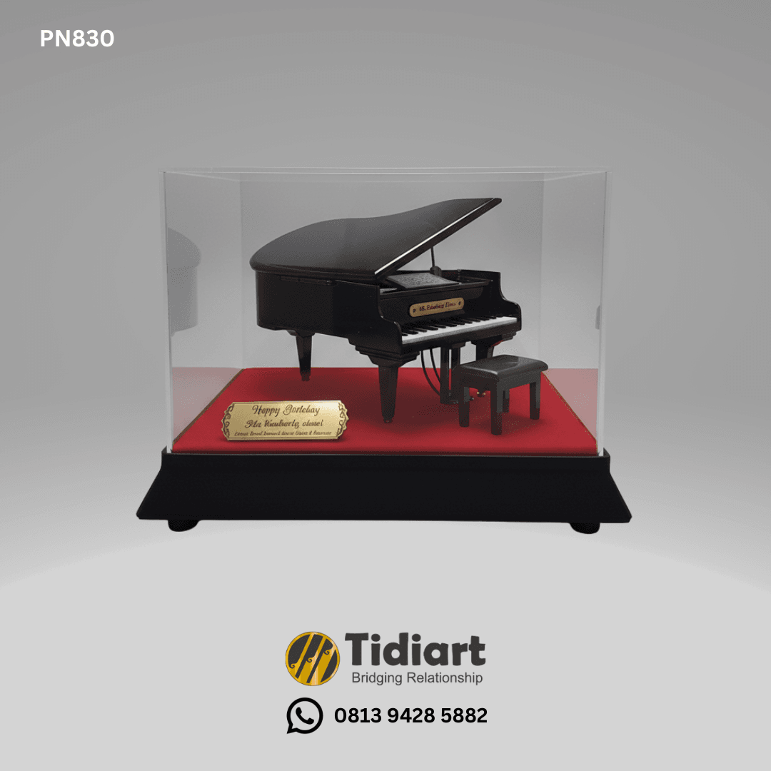 Miniatur Piano Eksklusif - dari Tidiart