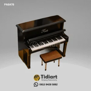Miniatur piano upright Ekslusif Dari Tidiart