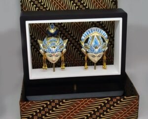 Souvenir Indonesia Wayang Golek Frame Argapura - Gambar 4