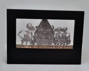 Souvenir Indonesia Wayang Gunungan Pandawa 5 Logam Background Stage Kayu - Gambar 4