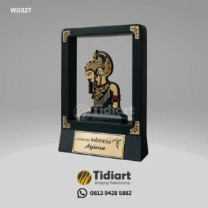 Souvenir Wayang Golek Frame Ekslusif