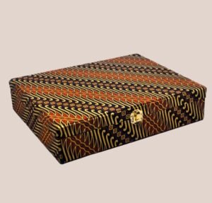 Souvenir Premium Wayang Gunungan Pandawa 5 Logam Stage Kayu - Gambar 7