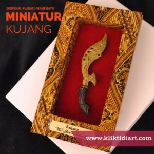 Plakat Unik Miniatur Kujang