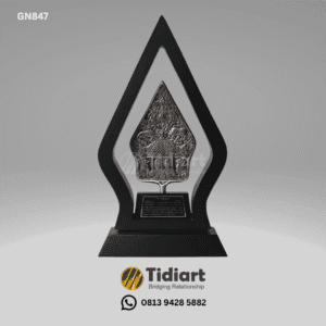 Souvenir Miniatur Gunungan Wayang Frame Salaka Eksklusif - dari TidIart