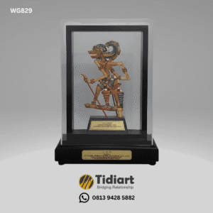 Souvenir Wayang Tokoh Hanoman Eksklusif Frame Acrylic dari Tidiart